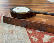 Load image into Gallery viewer, 'Pre-War' Windsor Artiste Model 2 - 5-String Zither Banjo