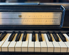 Load image into Gallery viewer, Wurlitzer 210 Electric Piano