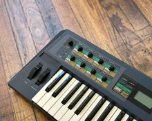 Load image into Gallery viewer, YAMAHA AN1x Analog Modeling Synthesizer w/ Flight Case