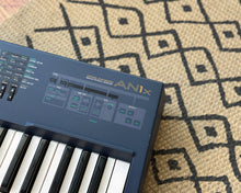 Load image into Gallery viewer, YAMAHA AN1x Analog Modeling Synthesizer w/ Flight Case