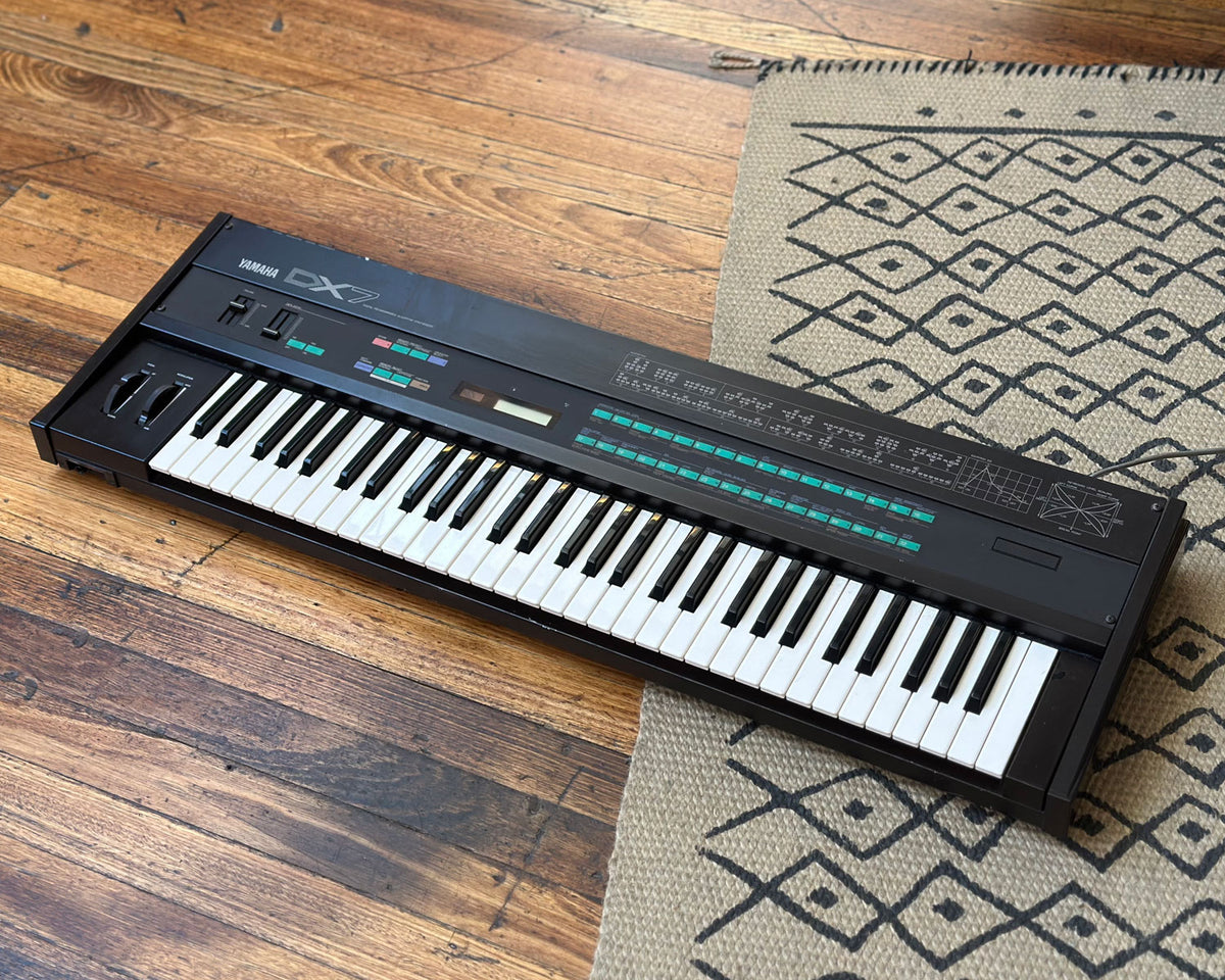 YAMAHA_DX7_sku_35436_MPN_1_120