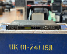 Load image into Gallery viewer, YAMAHA FX900 Digital Multi-Effects Processor