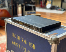 Load image into Gallery viewer, YAMAHA FX900 Digital Multi-Effects Processor