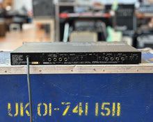 Load image into Gallery viewer, YAMAHA FX900 Digital Multi-Effects Processor