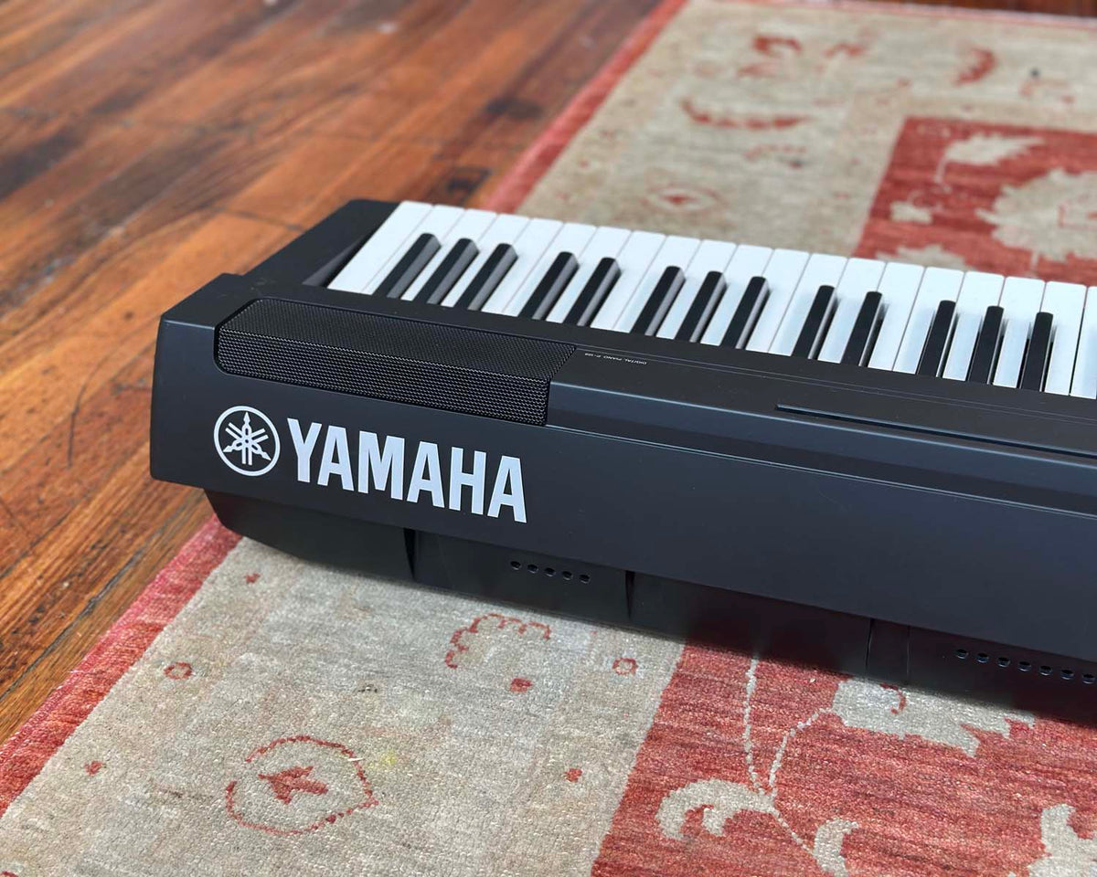 YAMAHA P-125 Digital Piano
