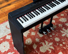 Load image into Gallery viewer, YAMAHA P-125