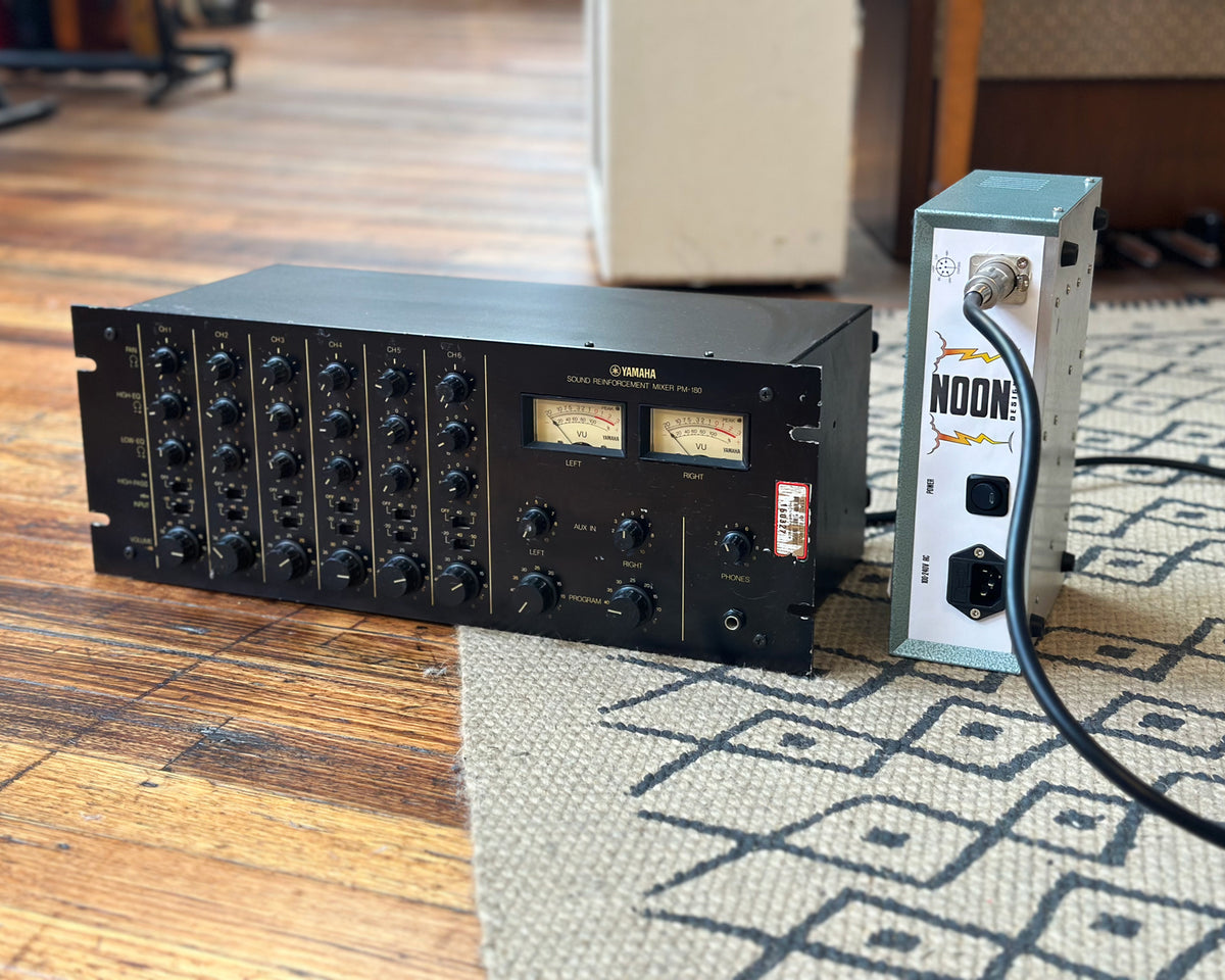 YAMAHA PM 180 Sound Reinforcement Mixer with External Power Supply