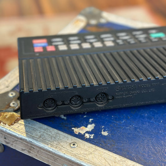 YAMAHA RX17 Digital Rhythm Programmer
