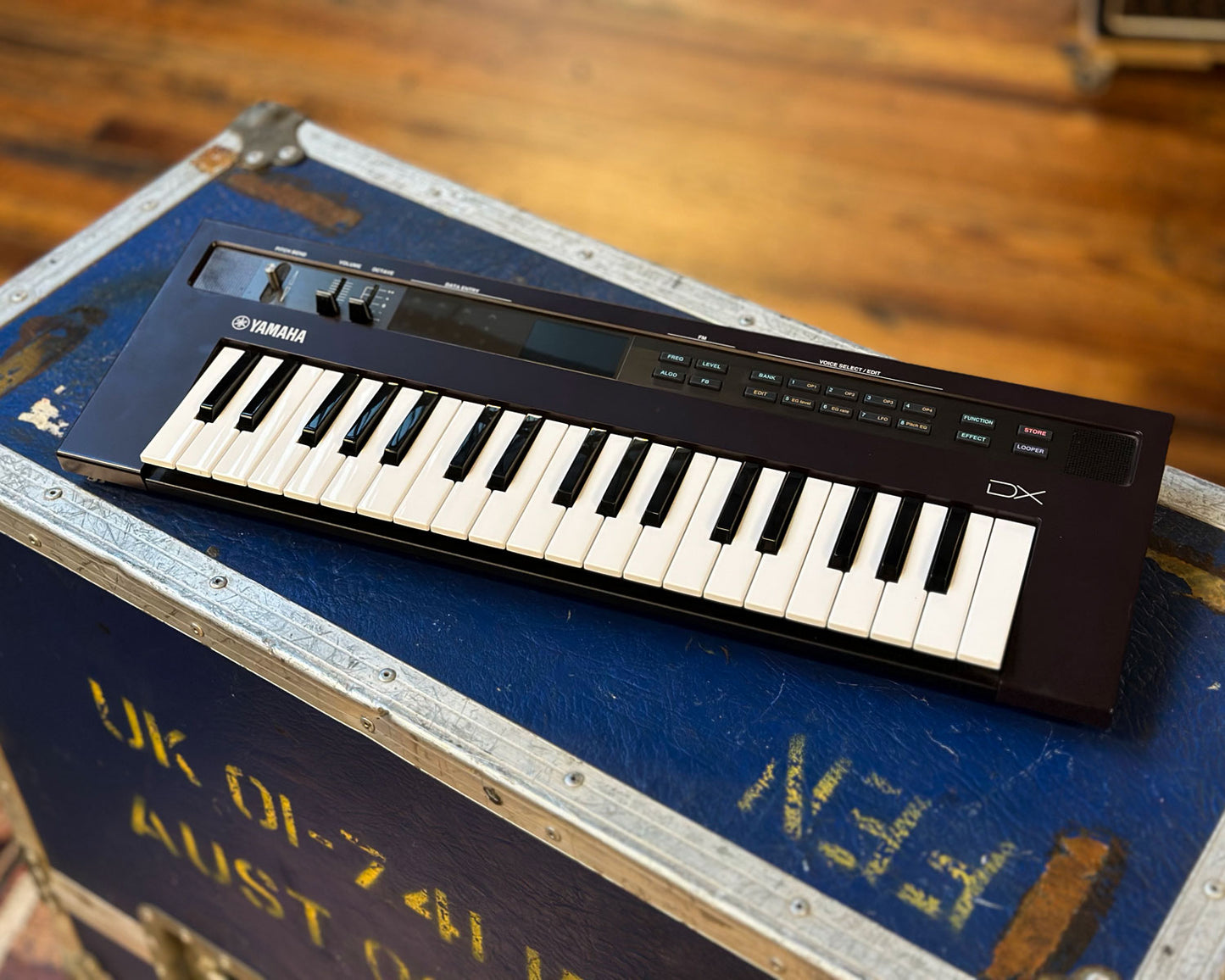 YAMAHA Reface DX FM Synthesizer