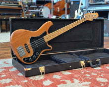 Load image into Gallery viewer, 1977 YAMAHA Super Bass 600