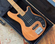 Load image into Gallery viewer, 1977 YAMAHA Super Bass 600