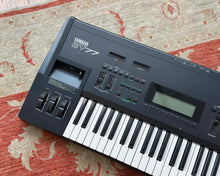 Load image into Gallery viewer, YAMAHA SY77 Music Synthesizer 100v Unit Upgraded with Gotek & Display