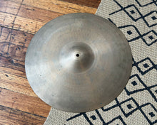 Load image into Gallery viewer, Early 1960s Zildjian 18" Avedis Ride (1983g)