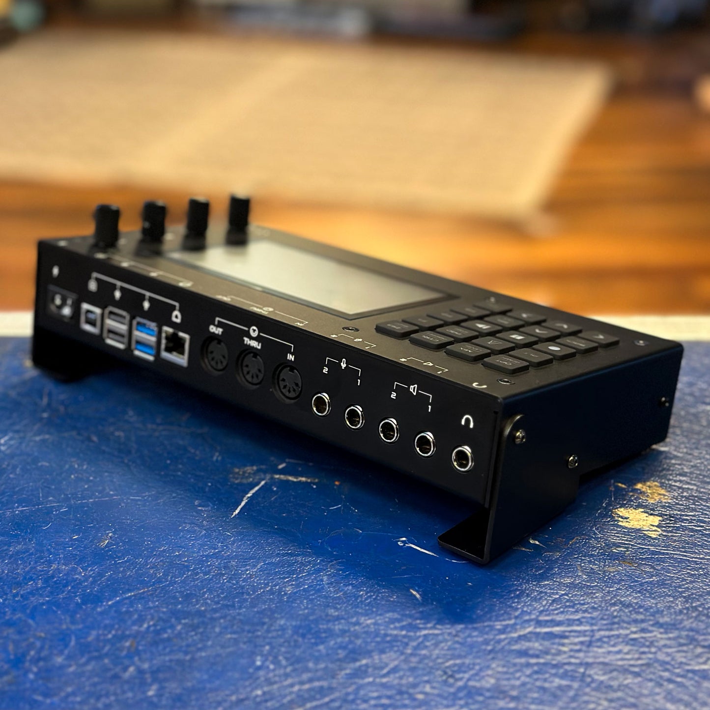 Zynthian V5.1 Open Source Keyboard Expander/Effects Unit/MIDI Processor/Router/Groovebox/Micro-DAW