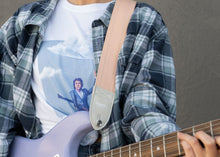 Load image into Gallery viewer, Couch Straps Pink V4 Vintage Candy Luggage Guitar Strap
