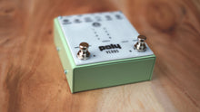 Load image into Gallery viewer, Poly Effects Verbs Convolution Reverb Pedal