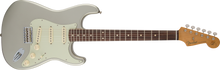 Load image into Gallery viewer, Fender Robert Cray Stratocaster - Inca Silver