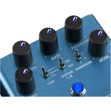 Load image into Gallery viewer, Fender Mirror Image Delay