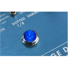 Load image into Gallery viewer, Fender Mirror Image Delay