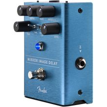 Load image into Gallery viewer, Fender Mirror Image Delay
