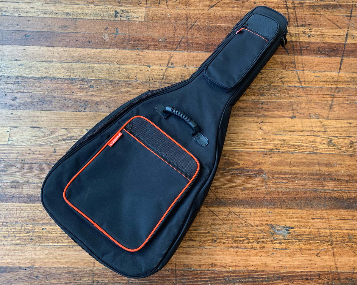 Armour shop gig bag