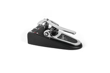 Load image into Gallery viewer, Gamechanger Audio BIGSBY Pedal