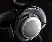 Load image into Gallery viewer, Beyer Dynamic DT 880 Pro 250Ω