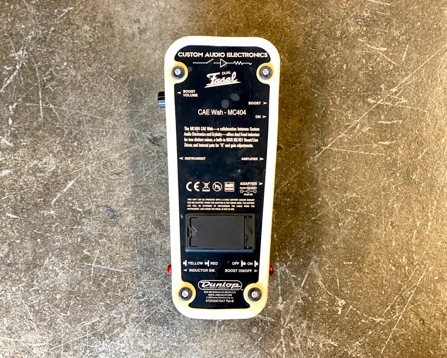 MXR CAE MC404 Wah