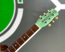 Load image into Gallery viewer, Danelectro 56 Baritone