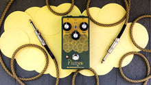 Load image into Gallery viewer, EarthQuaker Devices Plumes Small Signal Shredder