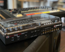 Load image into Gallery viewer, Elektron Analog Rytm MKI w/ Decksaver