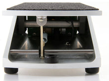 Load image into Gallery viewer, Ernie Ball VP JR 6180 Passive Volume Pedal