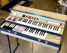 Load image into Gallery viewer, '66 Farfisa Compact Duo - Combo Organ ๐ฎ๐น