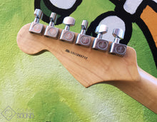 Load image into Gallery viewer, Fender American Standard Stratocaster
