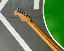 Load image into Gallery viewer, '03 Fender American Standard Stratocaster