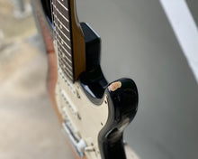 Load image into Gallery viewer, '03 Fender American Standard Stratocaster