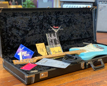 Load image into Gallery viewer, '09 Fender Custom Shop - Custom Classic Stratocaster in Daphne Blue w/ OHSC & Paperwork 💙