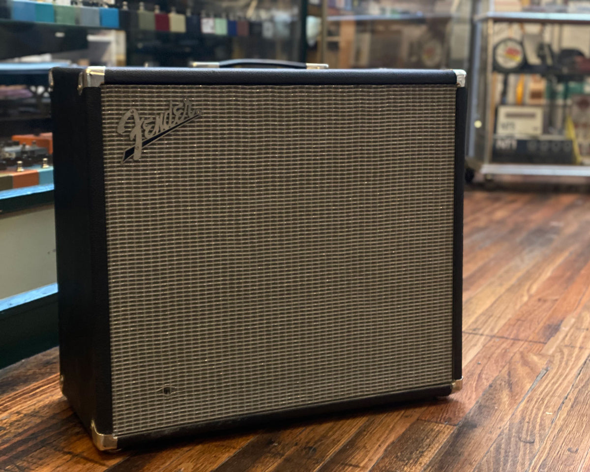 Fender vibro king extension shop cabinet