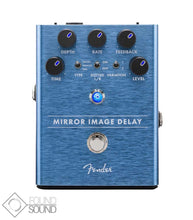 Load image into Gallery viewer, Fender Mirror Image Delay