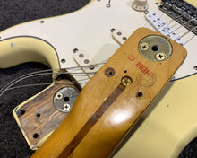 Load image into Gallery viewer, '75 Stratocaster - Olympic White (Refin)