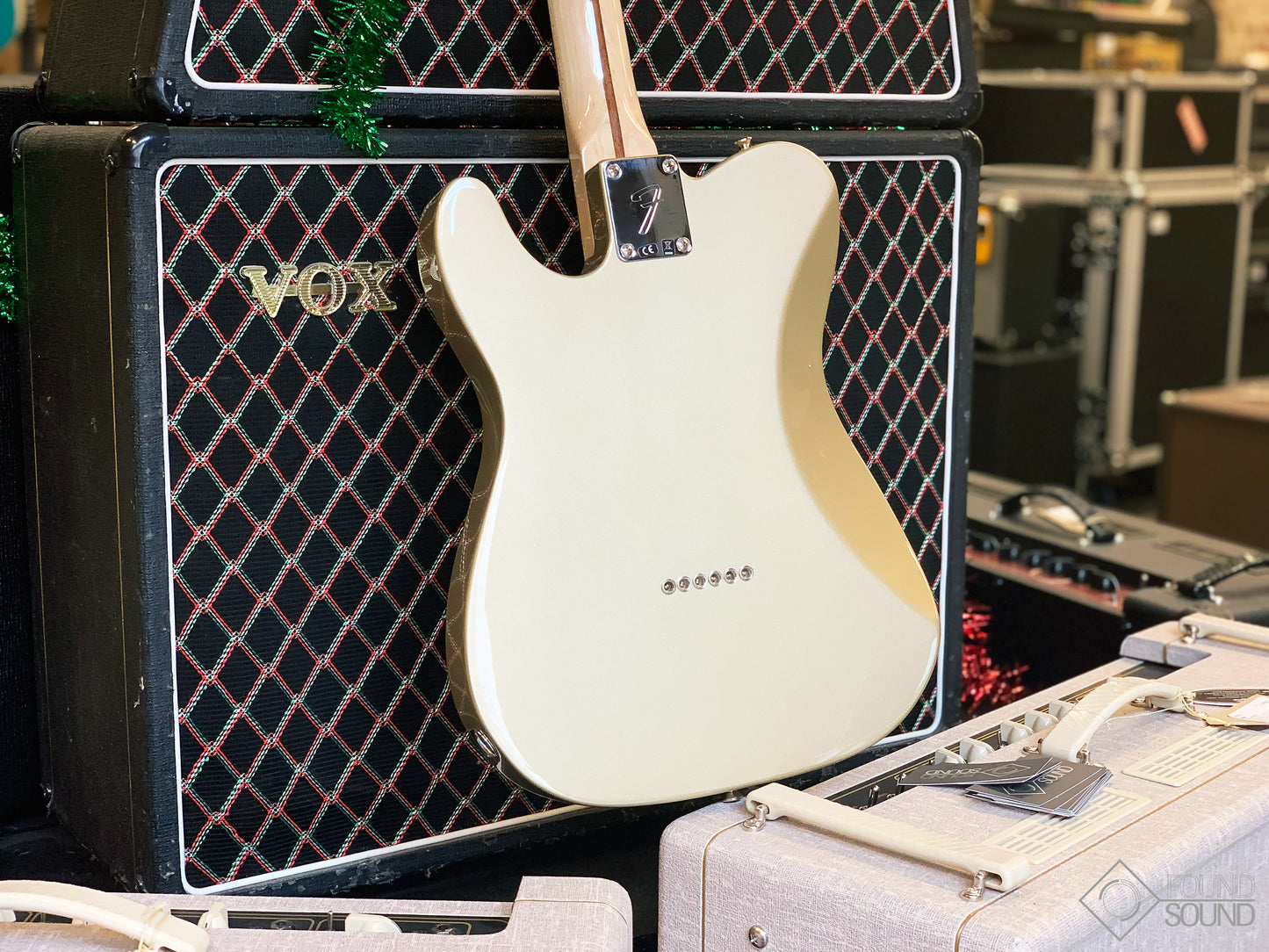 Fender Chris Shiflett Telecaster Deluxe