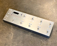 Load image into Gallery viewer, Free The Tone ARC-3 Bypass Switcher