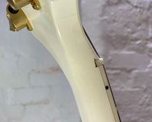 Load image into Gallery viewer, '00 Gibson Les Paul Custom - Alpine White w/ OSHC - Steve Jones-style πΊπΈ