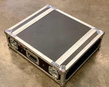 Load image into Gallery viewer, Gig Gear Australia 2RU 19" Suspension / Flotation Rack Road Case