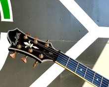 Load image into Gallery viewer, '07 Hagstrom D2H Left Handed - Black Sparkle