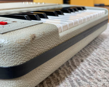 Load image into Gallery viewer, Hohner "Basset" Synthesizer