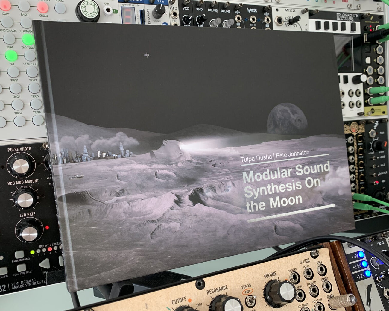 Modular Moon Modular Sound Synthesis On the Moon
