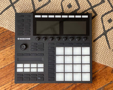Load image into Gallery viewer, Native Instruments Maschine Mk3 Black