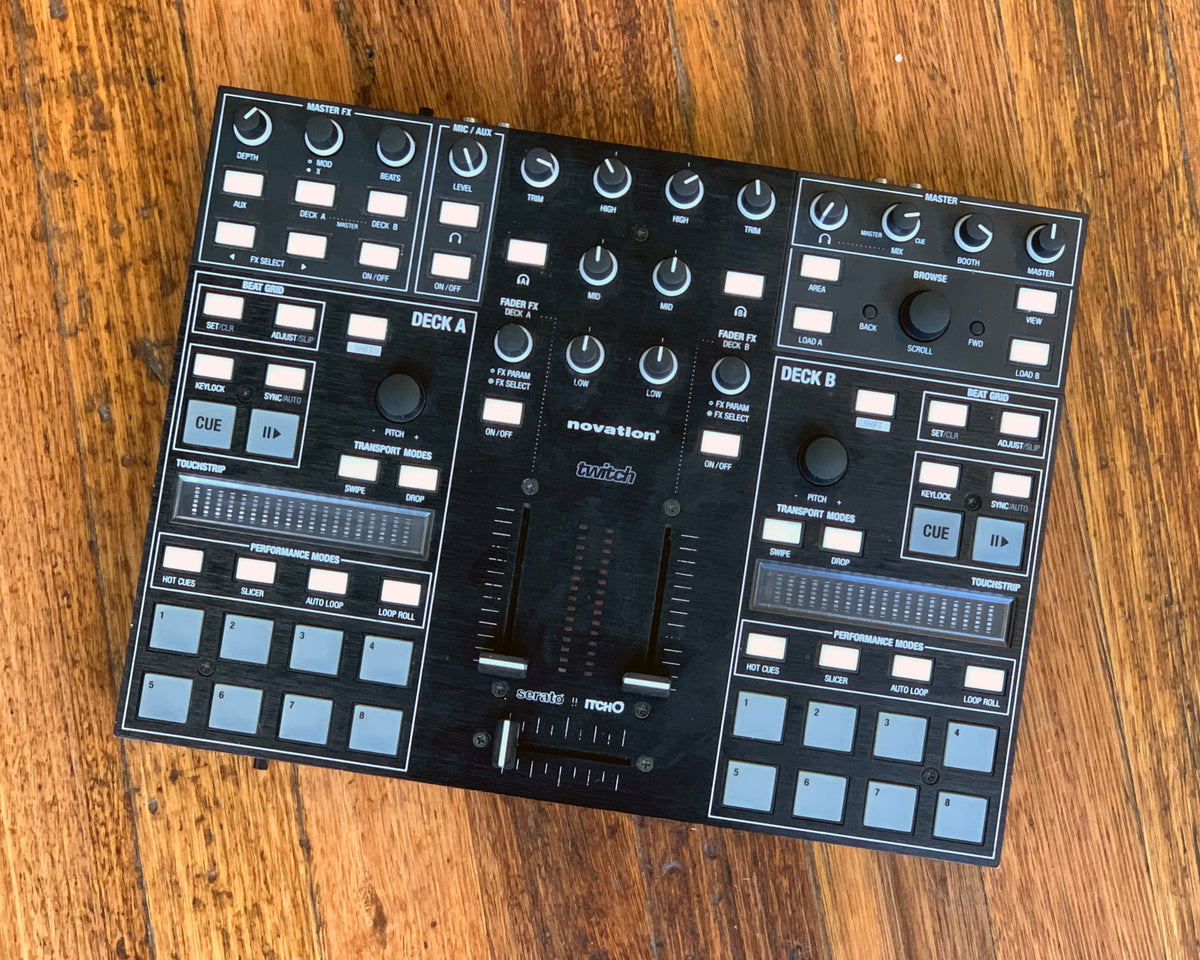 【雨の日セール】Novation Twitch DJ 雨の日セール】Novation Twitch DJ - メルカリ