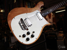 Load image into Gallery viewer, 1961 Rickenbacker 450 - Ex-Deniz Tek